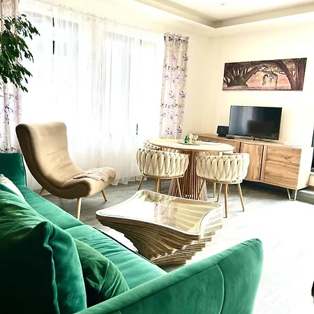 公寓 Luxury In The Heart Of *